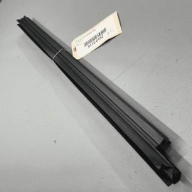 2018-23 TOYOTA CAMRY XSE Rear Right Side Door Window Inner Weatherstrip Sea