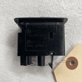 Rear Left Side Door Window Regulator Switch OEM 2007-2012 MERCEDES-BENZ GL 