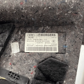 2021-2023 AUDI A5 SPORTBACK TRUNK PASSENGER SIDE QUARTER PANEL TRIM COVER O