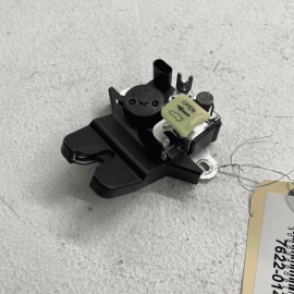KIA K5 EX 2021 - 2023 TRUNK DECK LID LATCH LOCK ACTUATOR OEM