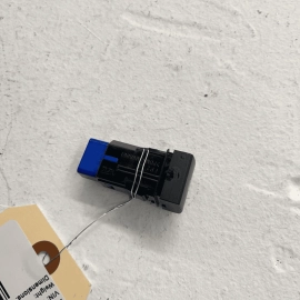 TOYOTA CAMRY 2018 - 2021 DASH DRIVER SIDE TRACTION STABILITY CONTROL SWITCH