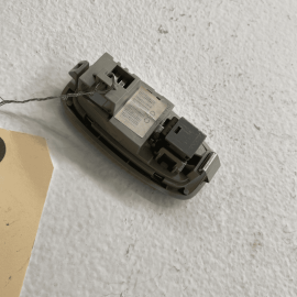 2021-2023 KIA K5  REAR PASSENGER SIDE OVERHEAD INTERIOR LIGHT READING LAMP 