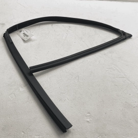 2014 - 2020 Infiniti Q50 Front Passenger Door Window Glass Run Channel Seal
