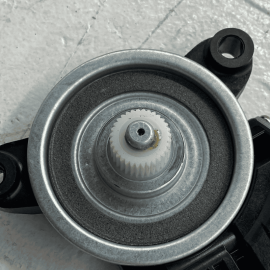 2017-2023 MAZDA CX-5 REAR/FRONT RIGHT PASSENGER DOOR WINDOW REGULATOR MOTOR