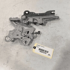 BMW X1 F48 2016-2022 FRONT LEFT DRIVER SIDE HOOD BONNET HINGE SUPPORT OEM =