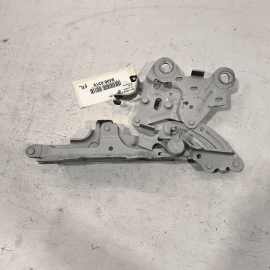 BMW X1 F48 2016-2022 FRONT LEFT DRIVER SIDE HOOD BONNET HINGE SUPPORT OEM =