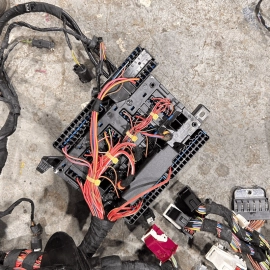 2018 BMW X1 F48 XDRIVE MAIN BODY WIRE WIRING HARNESS W/ FUSE BOX OEM