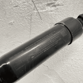 2016 - 2018 HONDA PILOT TAILGATE LIFTGATE PASSENGER SIDE LIFT CYLINDER STRU