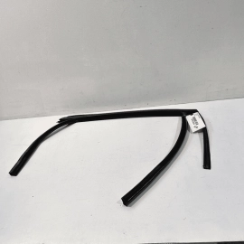 FORD FUSION 2017-20 REAR RIGHT PASSENGER DOOR WINDOW GLASS RUN CHANNEL SEAL