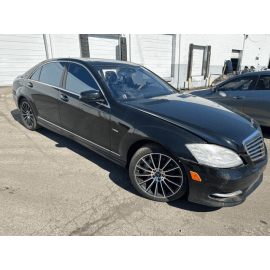 2007-2013 Mercedes W221 S550 Rear Right Wheel Arch Cover Trim Housing Plate