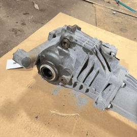 2018 - 2022 GMC TERRAIN EQINOX AWD REAR DIFFERENTIAL AXLE CARRIER OEM
