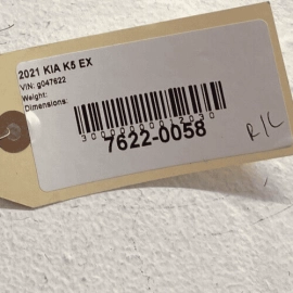 KIA K5 2021-2023 REAR LEFT DRIVER SIDE DOOR WINDOW C PILLAR APPLIQUE MOLDIN