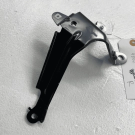 2007-12 Mercedes X164 GL 450 550 Trunk Card Rear Right Bracket 164-860-08-1