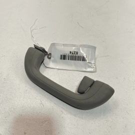 GENUINE 12-17 KIA RIO SEDAN REAR LEFT DRIVER INTERIOR ROOF GRAB HANDLE OEM  GENUINE 12-17 KIA RIO SEDAN REAR LEFT DRIVER INTERIOR ROOF GRAB HANDLE OEM