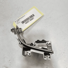 2018-2020 HONDA ACCORD FRONT DASHBOARD DRIVER SIDE BRACKET MOUNT MOLDING OE 2018-2020 HONDA ACCORD FRONT DASHBOARD DRIVER SIDE BRACKET MOUNT MOLDING OE
