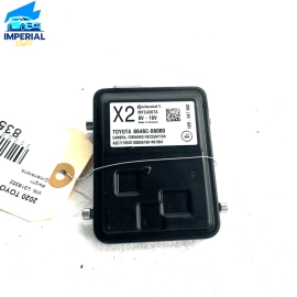 TOYOTA CAMRY XSE 2019 - 2020 FRONT WINDSHIELD LANE DEPARTURE CAMERA MODULE  TOYOTA CAMRY XSE 2019 - 2020 FRONT WINDSHIELD LANE DEPARTURE CAMERA MODULE