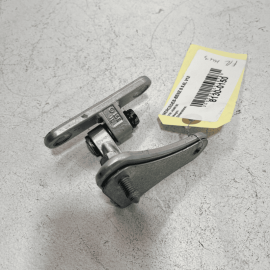 2007-2013 MERCEDES W221 S600 S550 FRONT DRIVER SIDE LOWER DOOR HINGE OEM =C