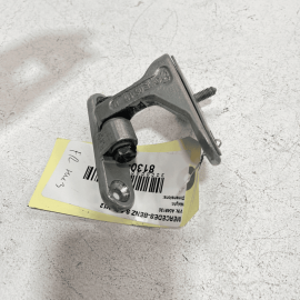 2007-2013 MERCEDES W221 S600 S550 FRONT DRIVER SIDE LOWER DOOR HINGE OEM =C