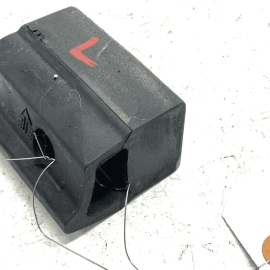 2011-2020 JEEP GRAND CHEROKEE REAR LEFT TRUNK TAILGATE BUMP STOP RUBBER OEM