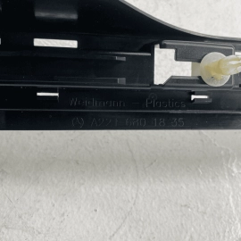 07-13 Mercedes S550 Rear Passenger Door Sill Scuff Plate Base Trim Bracket 
