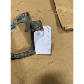 03-11 Mercedes W211 E320 E350 Emergency Brake Adjuster Plate Bracket A21142