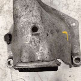 AUDI A6 FWD ENGINE LEFT SIDE MOTOR MOUNT RETAINER PLATE 2012-2018 OEM