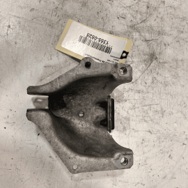 AUDI A6 FWD ENGINE LEFT SIDE MOTOR MOUNT RETAINER PLATE 2012-2018 OEM