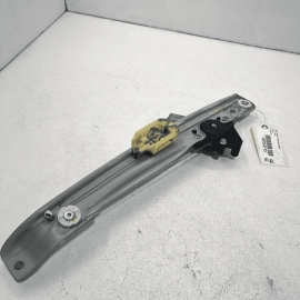 GMC TERRAIN 2018-2023 REAR PASSENGER SIDE DOOR WINDOW REGULATOR & MOTOR OEM