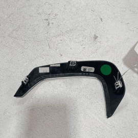 GMC TERRAIN 2018-2023 DASHBOARD PASSENGER SIDE CENTER RADIO BEZEL MOLDING O