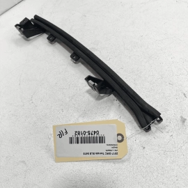 2018-2023 GMC TERRAIN FRONT RIGHT DOOR WINDOW GLASS REARWARD GUIDE CHANNEL 