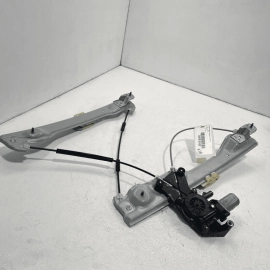 2018-2023 GMC TERRAIN FRONT PASSENGER SIDE DOOR WINDOW REGULATOR W/ MOTOR O