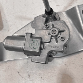 16-23 BMW X1 F48 TAILGATE LIFTGATE BACK DOOR GLASS REAR WIPER MOTOR OEM