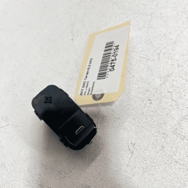 2018-2023 GMC TERRAIN REAR LEFT OR RIGHT SIDE DOOR WINDOW CONTROL SWITCH OE 2018-2023 GMC TERRAIN REAR LEFT OR RIGHT SIDE DOOR WINDOW CONTROL SWITCH OE