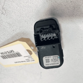 2018-2023 GMC TERRAIN REAR LEFT OR RIGHT SIDE DOOR WINDOW CONTROL SWITCH OE 2018-2023 GMC TERRAIN REAR LEFT OR RIGHT SIDE DOOR WINDOW CONTROL SWITCH OE