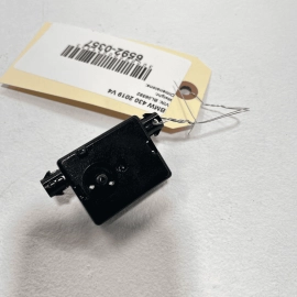 2017 - 2020 BMW 430i xDrive Antenna Trap Circuit Unit Module OEM