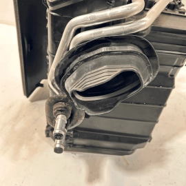 2012-2018 Audi A6 Front HVAC AC CLIMATE HEATER Evaporator Air Distributor O