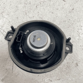 2015 - 2018 AUDI Q3 REAR RIGHT QUARTER D PILLAR TRIM BOSE SPEAKER PASSENGER