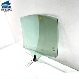 07-12 Mercedes S550 S600 S63 AMG Rear Passenger Side Door Window Auto Glass