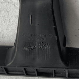 2007-2010 Hyundai Elantra Rear Left Driver Door Window Glass Guide Channel 