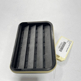 2011-2017 VOLKSWAGEN TOUAREG REAR DRIVER QUARTER PRESSURE AIR VENT GRILLE O