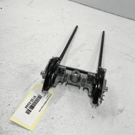 07-09 MERCEDES S600 W221 CENTER CONSOLE ARMREST ARM REST STORAGE LID HINGE 