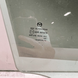2023 MAZDA CX-50 FRONT RIGHT PASSENGER SIDE DOOR WINDOW GLASS OEM 2023 MAZDA CX-50 FRONT RIGHT PASSENGER SIDE DOOR WINDOW GLASS OEM