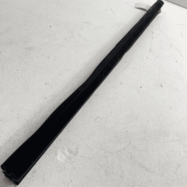 TOYOTA CAMRY 2018-2020 FRONT DRIVER SIDE DOOR WINDOW INNER WEATHERSTRIP SEA