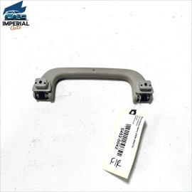 2007-13 MERCEDES S550 FRONT RIGHT PASSENGER SIDE UPPER ROOF GRAB GRIP HANDL