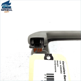 2007-13 MERCEDES S550 FRONT RIGHT PASSENGER SIDE UPPER ROOF GRAB GRIP HANDL