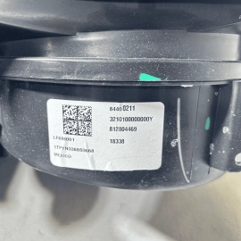 2018 - 2019 GMC TERRAIN HVAC AC CLIMATE HEATER BLOWER MOTOR HOUSING BOX OEM