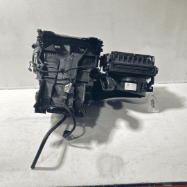 2018 - 2019 GMC TERRAIN HVAC AC CLIMATE HEATER BLOWER MOTOR HOUSING BOX OEM