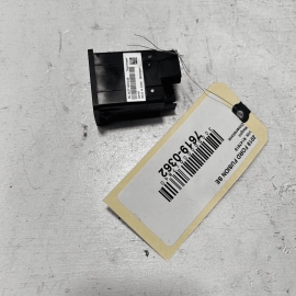 2020 FORD FUSION CENTER CONSOLE DUAL USB ADAPTER CHARGING PORT OEM