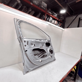 FORD FUSION SE 2013-2020 FRONT LEFT DRIVER SIDE DOOR SHELL PANEL OEM SILVER