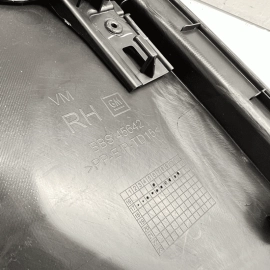 GMC TERRAIN 2018 - 2020 FRONT PASSENGER SIDE INTERIOR DOOR TRIM COVER PANEL